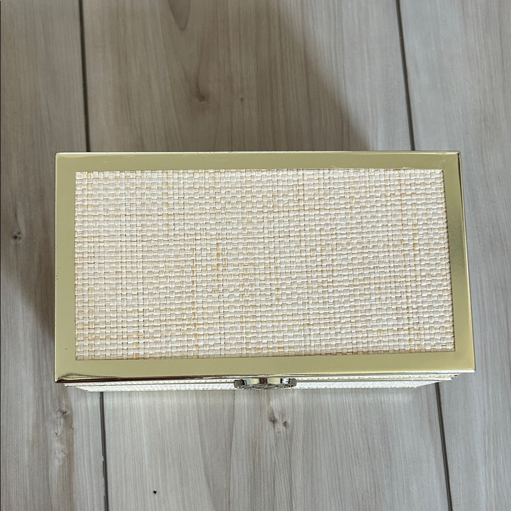 Lilly Pulitzer Woven Jewelry Box with Gold Trim EUC - Picture 3 of 9